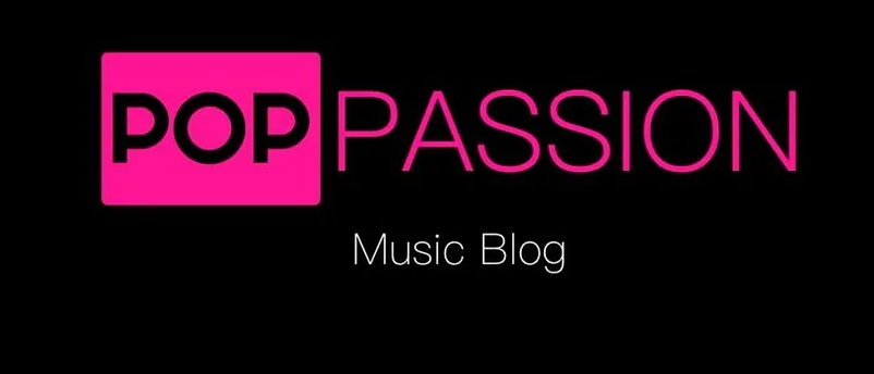 Logo in black and hot pick for Pop Passion Blog